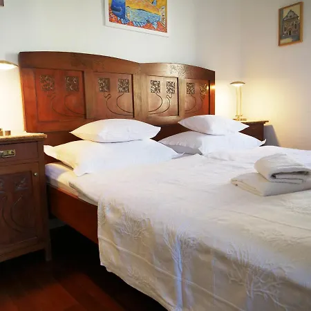 Novak Bonaparte - Hvar Center Apartment *