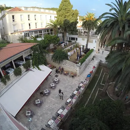 Novak Bonaparte - Hvar Center